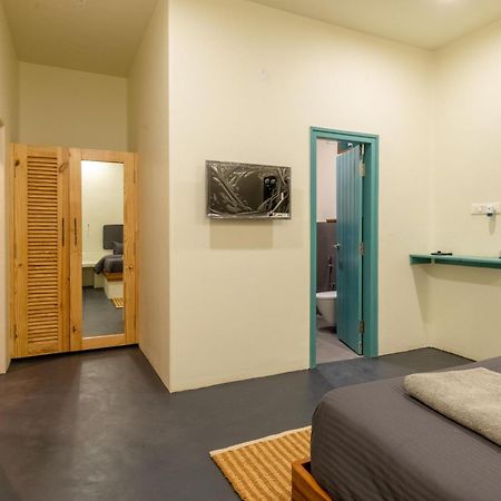 Tropicopia Hotel Májszúr Kültér fotó